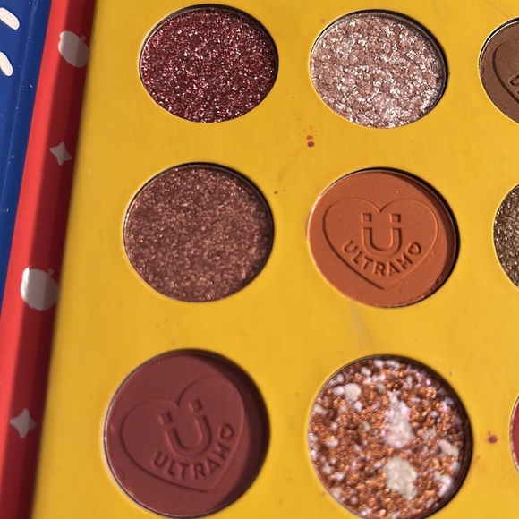 🎈SALE🎈🎀#25.MAKEUP BUNDLE🎀 - Picture 4 of 12